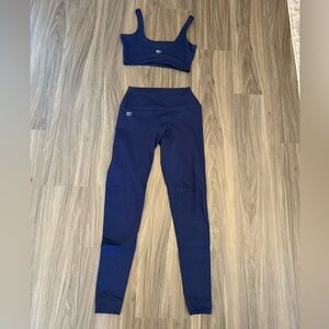 Set active x Reebok collab Form Cloud Set